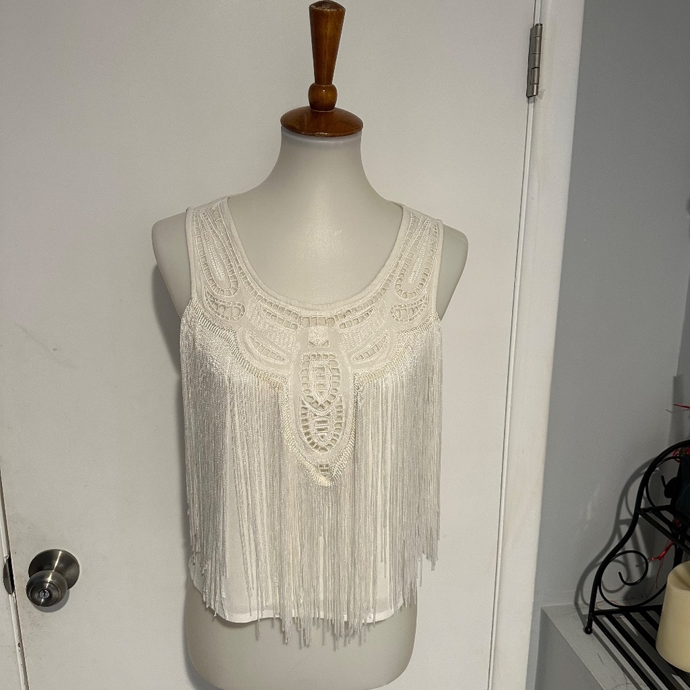 Tularosa Hazel Shell Cami in Ivory - One Size - Picture 2 of 10